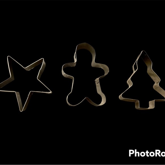 Ellen Degeneres Holiday Cookie Cutter Set, Bag and Recipe Card - Picture 3 of 5